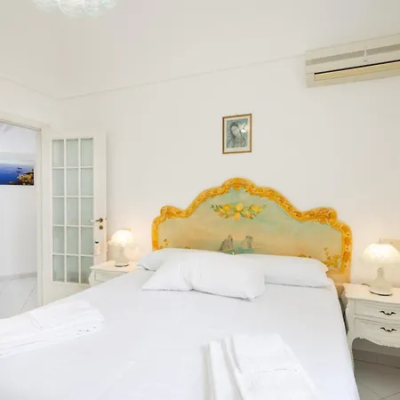 Vakantiehuis Caprigetaway - La Rosa Bianca *