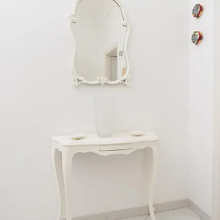 Caprigetaway - La Rosa Bianca Holiday home Capri