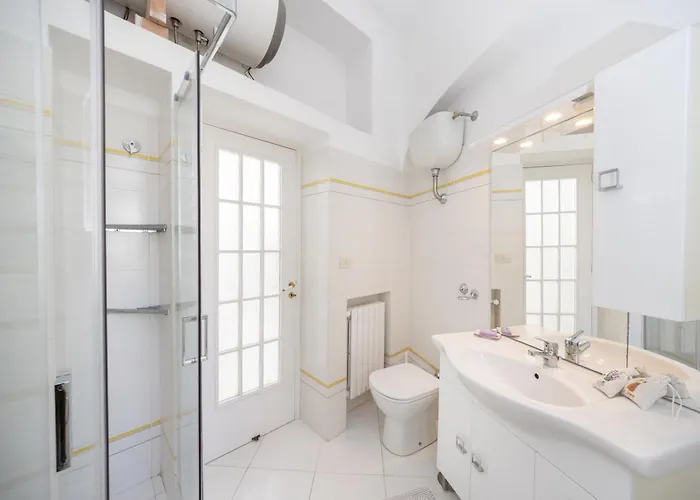 Caprigetaway - La Rosa Bianca Ferienhaus Capri